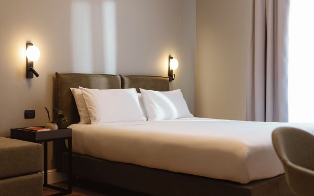 Отель UNA Hotels Galles Milano