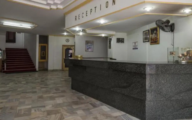 Hotel Malti Palace