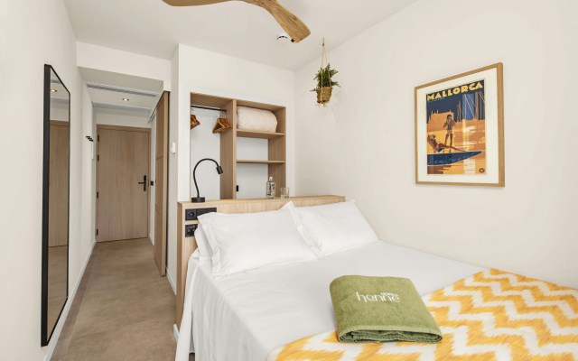 Отель Tangerine by Honne Hotels