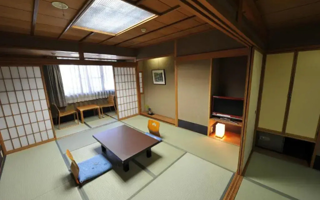Kyoto Watazen Ryokan Hotel