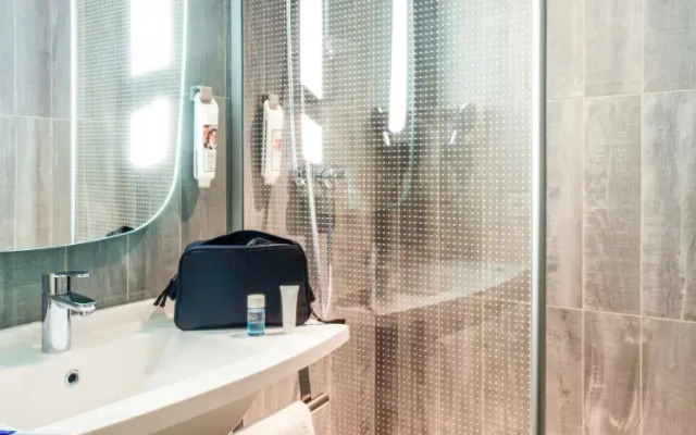 ibis Melun Hotel