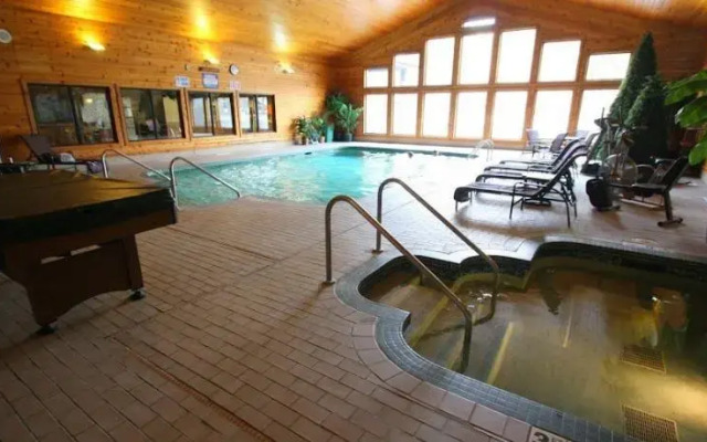 Rustic Manor Motor Lodge