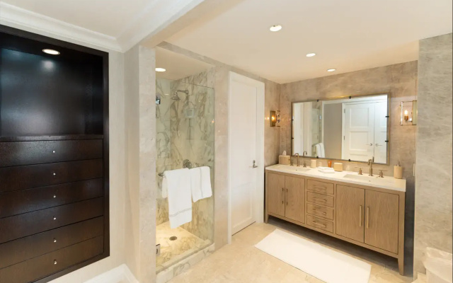 Eau Resort & Spa