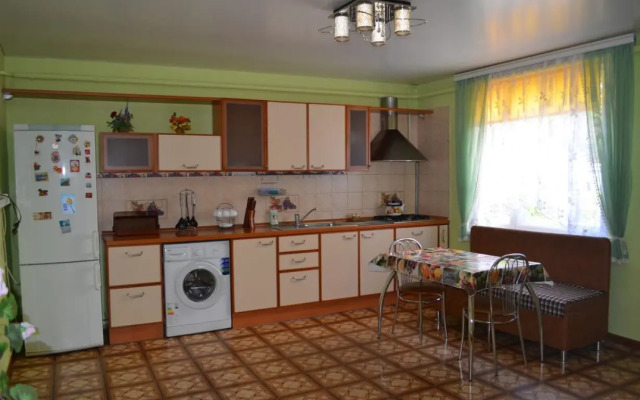 Kirova Holiday Homes