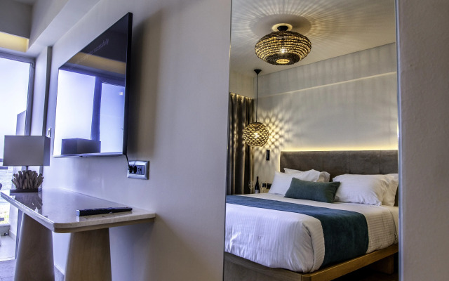 Pegasos Deluxe Beach Hotel