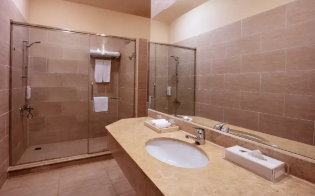 JAZ Neo Saraya Palms Hotel