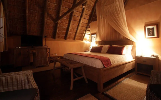 Pululukwa Lodge