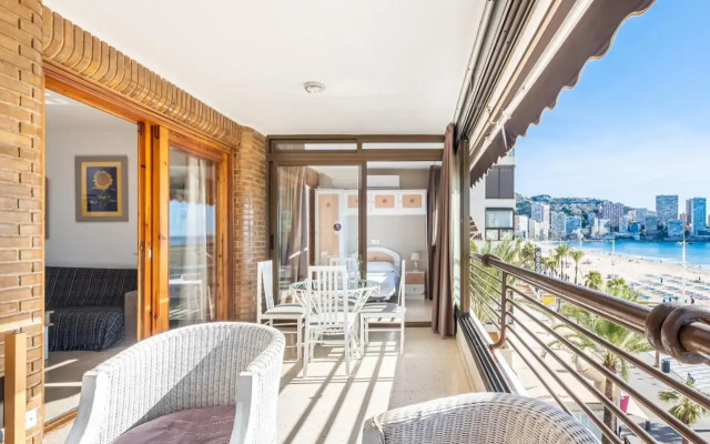 Las Arenas 1-C Apartments