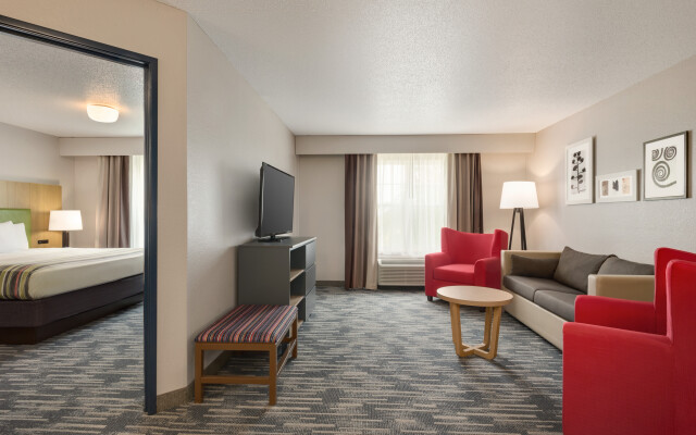 Country Inn & Suites by Radisson, Pella, IA