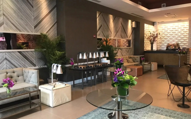 Royalton Park Avenue