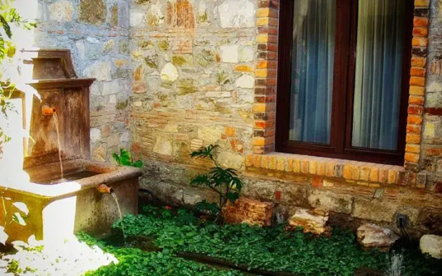 Boatique Hotel and Marina - Hostel