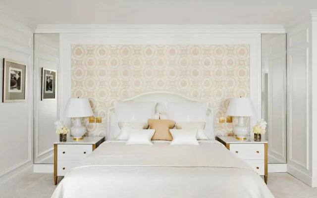 Four Seasons George V Hotel