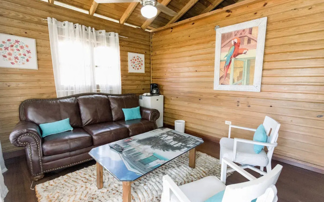 Rancho Guacamayos Hotel 