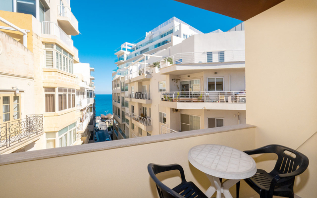 Alborada Aparthotel