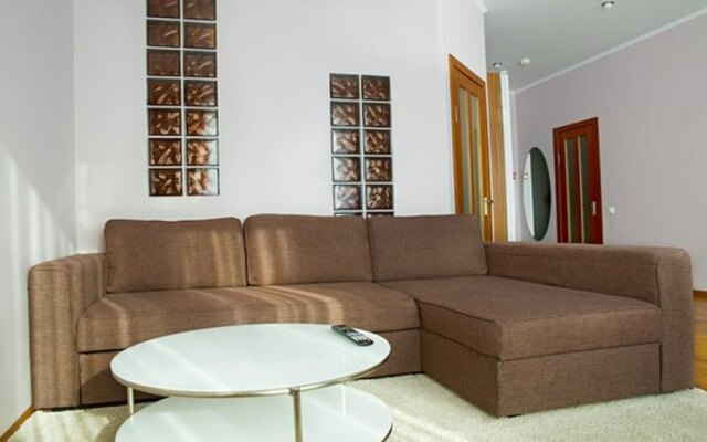 Апартаменты СуткиХаус