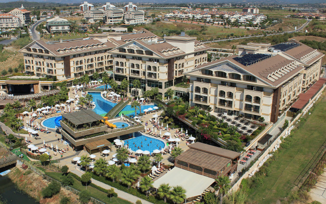 Crystal Palace Luxury Resort & Spa - All Inclusive