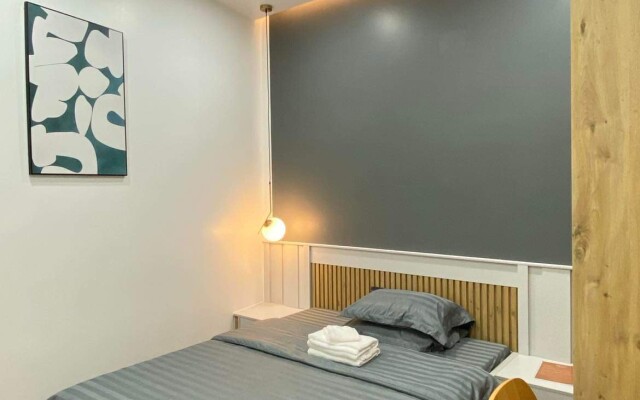 Happy Hotel Binh Tan