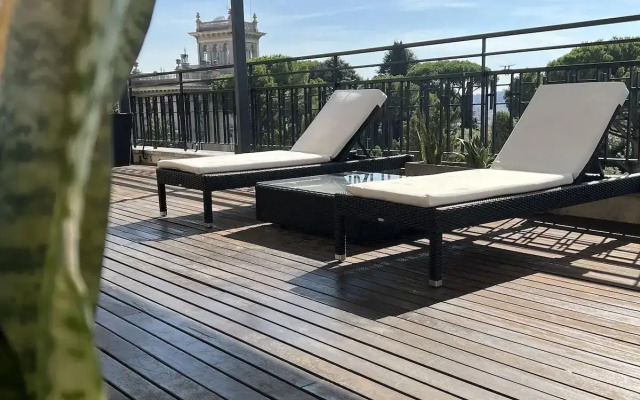 Divina Luxury Hotel