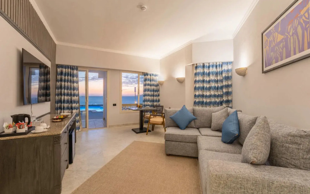 Invidia Coral Beach Tiran
