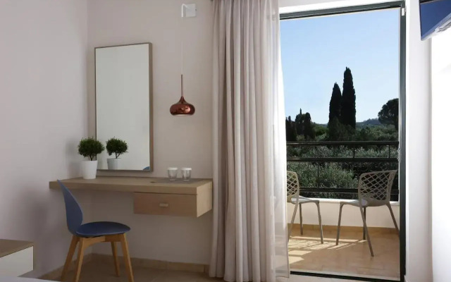 Paradise Hotel Corfu