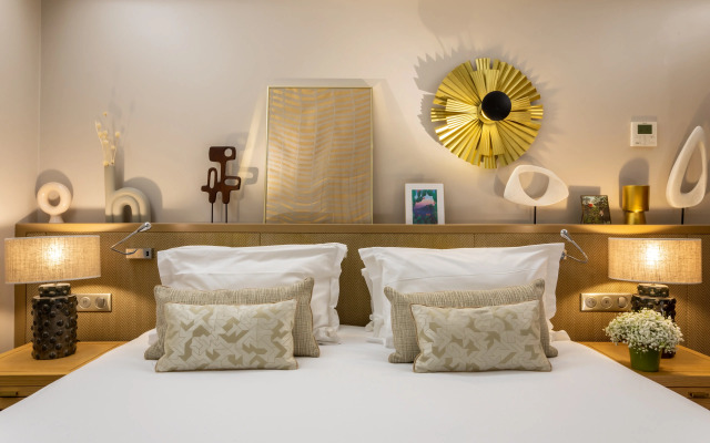 Hotel Camille Paris Gare de Lyon, Tapestry Collection by Hilton
