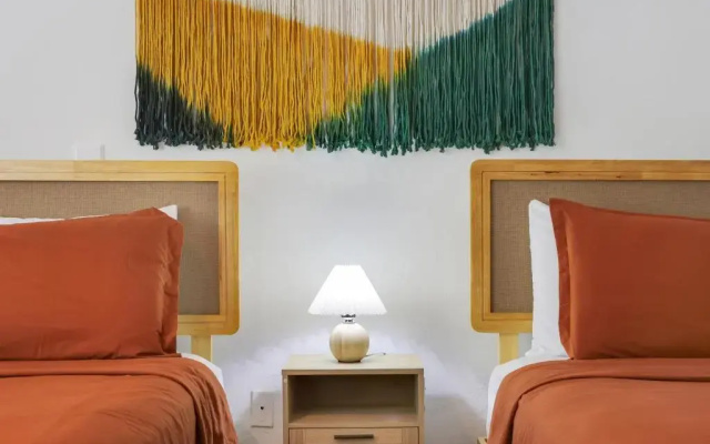 Tropics Hotel
