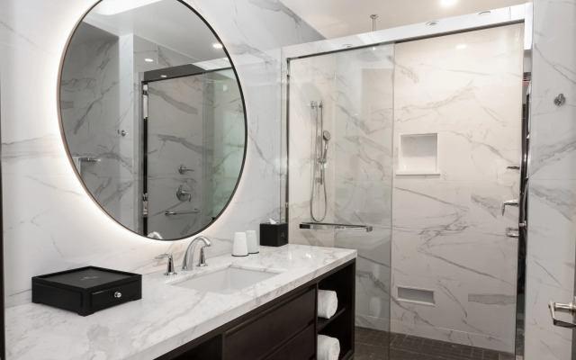 Blossom Hotel Houston