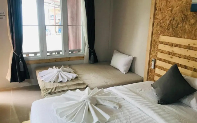 Lipe Garden Beach Resort