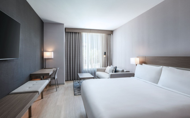 AC Hotel by Marriott Las Vegas Symphony Park