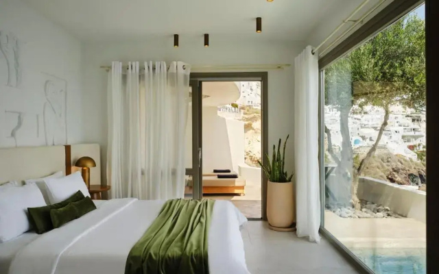 Andronis Luxury Suites