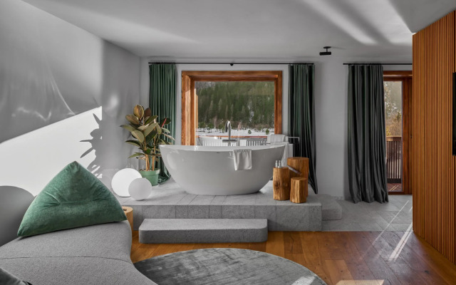 Boutique Hotel and Restaurant Milka