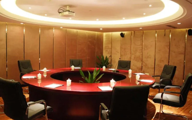 Metropark Longhua Hotel