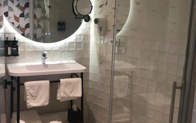 Nuria Hotel