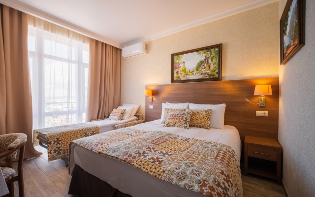 Kurortny Hotel Divny Mir Kapkana Bej  4****