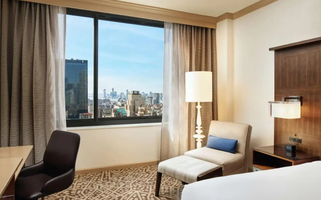Hilton New York Times Square