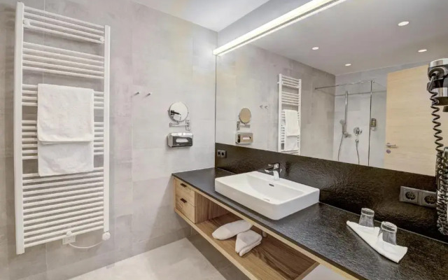 KOSIS Sports Lifestyle Hotel
