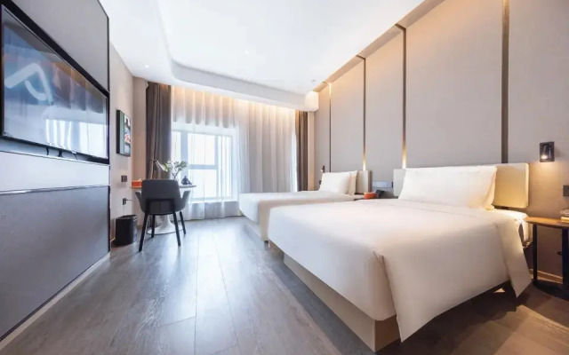Atour Hotel Guangzhou South High-speed Railway Station