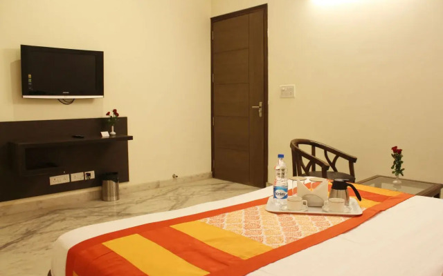 Itsy Hotels Swastika Inn Sector 26