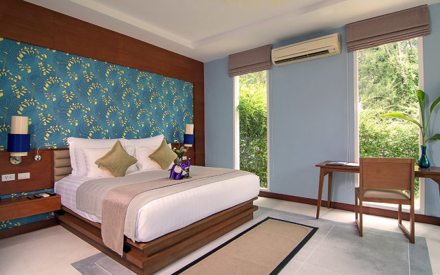 Отель Apsara Beachfront Resort and Villa 