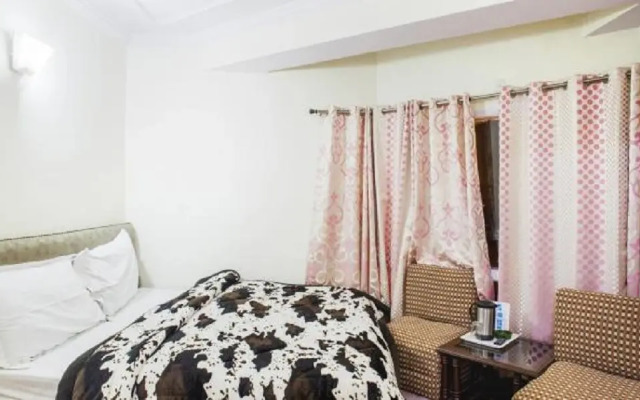 Hotel Himani Premium