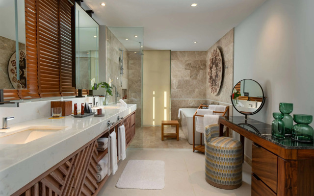 Отель Conrad Punta de Mita 