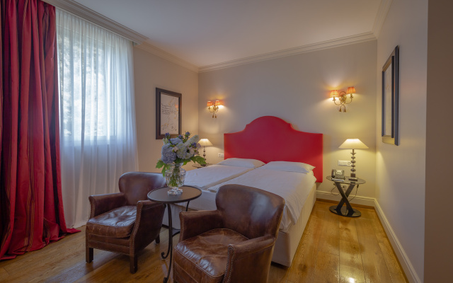 Resort Collina d'Oro, Starhotels Collezione