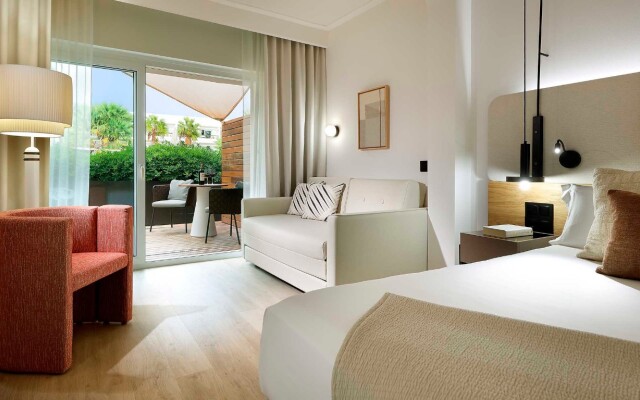 Отель Grand Palladium Palace Ibiza Resort & Spa