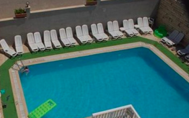 Lidya Hotel