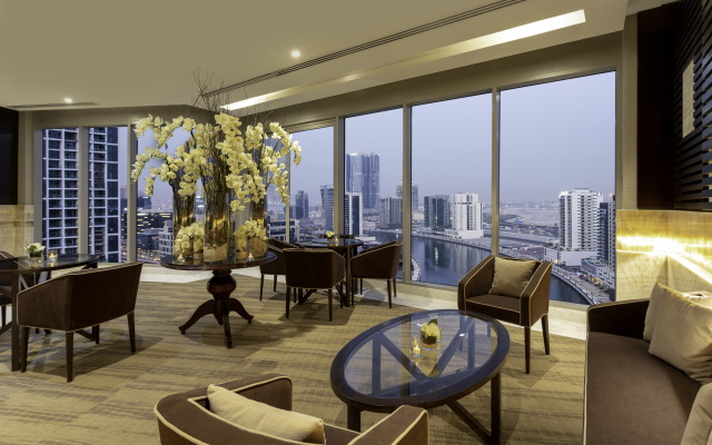 Renaissance Business Bay Hotel