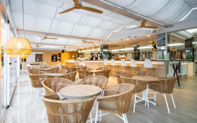 Bahia de Alcudia Hotel & Spa