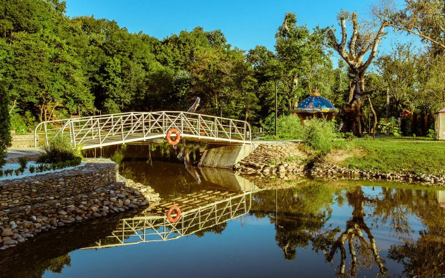 Gostinichnyj spa-kompleks Kremnievy Termy