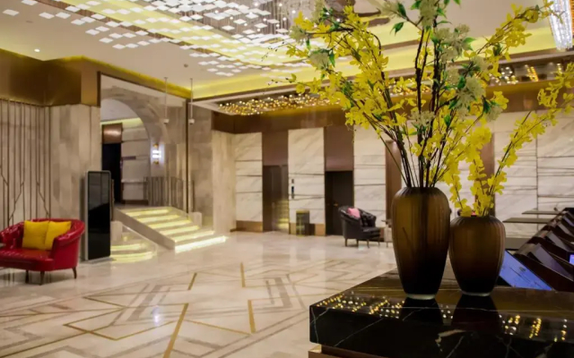Yitel Premium Shanghai People Square Nanjing Road Pedestrian Street Shop