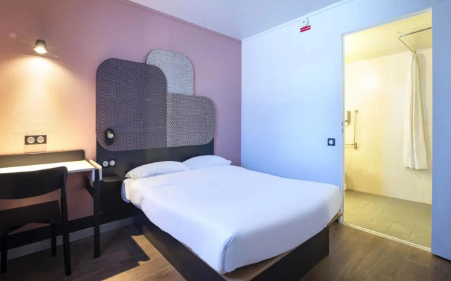 B&B HOTEL Avignon (1)