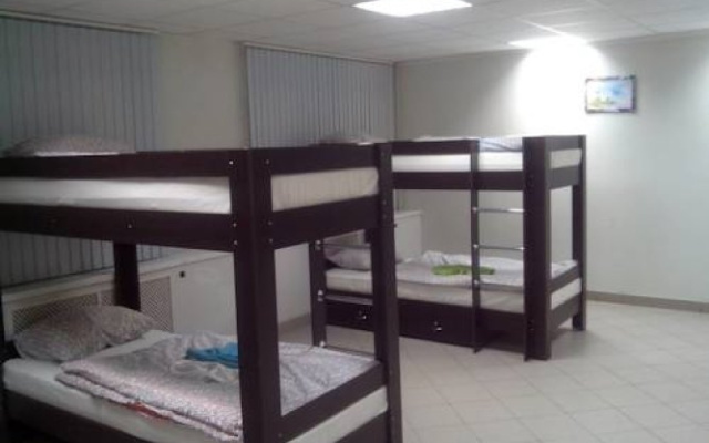 Like Hostel